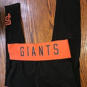 VS Pink MLB Giants leggings